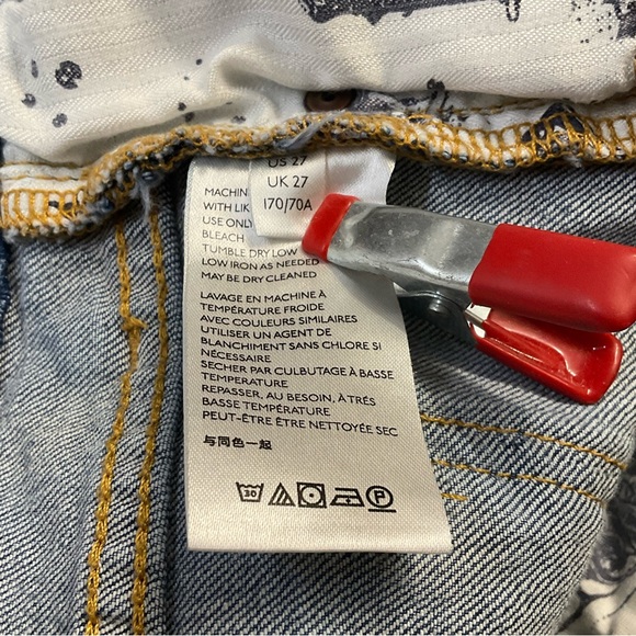 Anthro Pilcro Slim Boyfriend Embroidered Jeans Womens Sz 27 - Picture 9 of 9